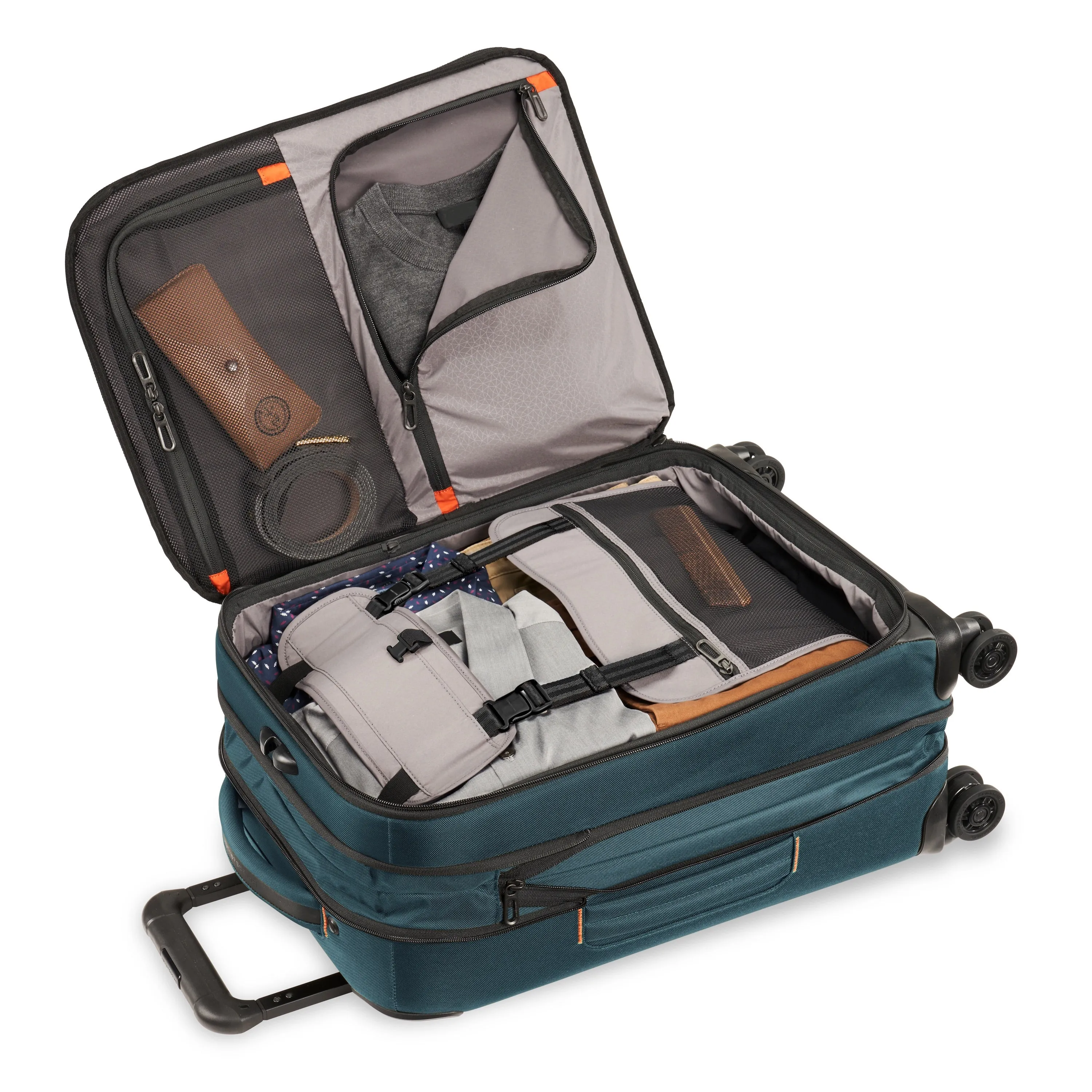 Briggs & Riley ZDX Domestic 22" Carry-On Expandable Spinner