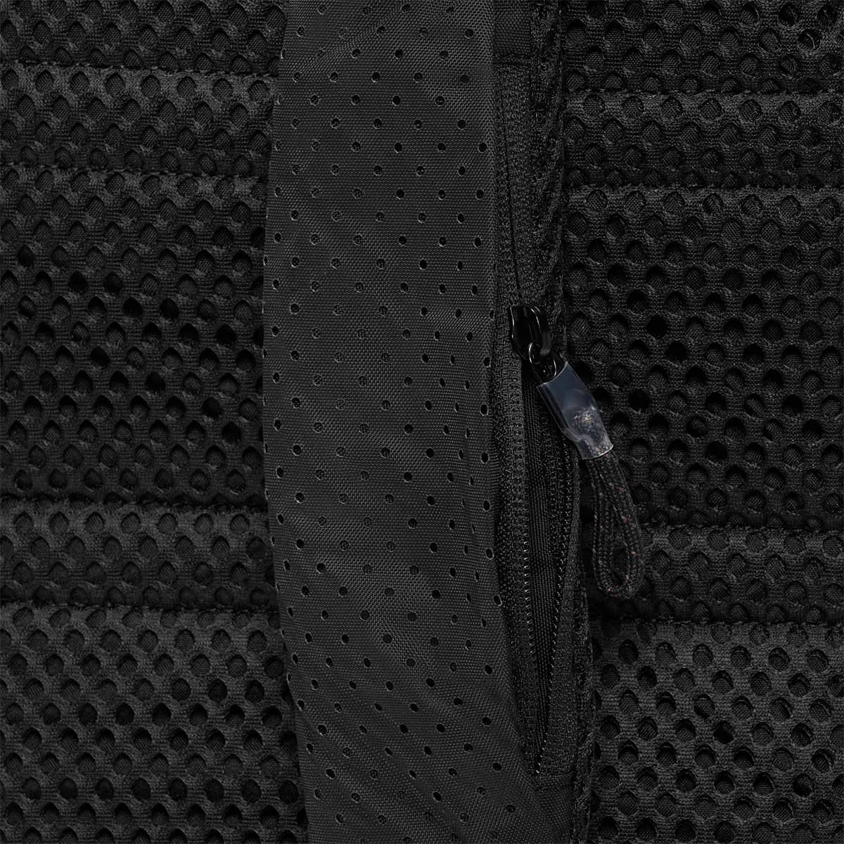 Nike - Sling Bag Black/Black/Ironstone
