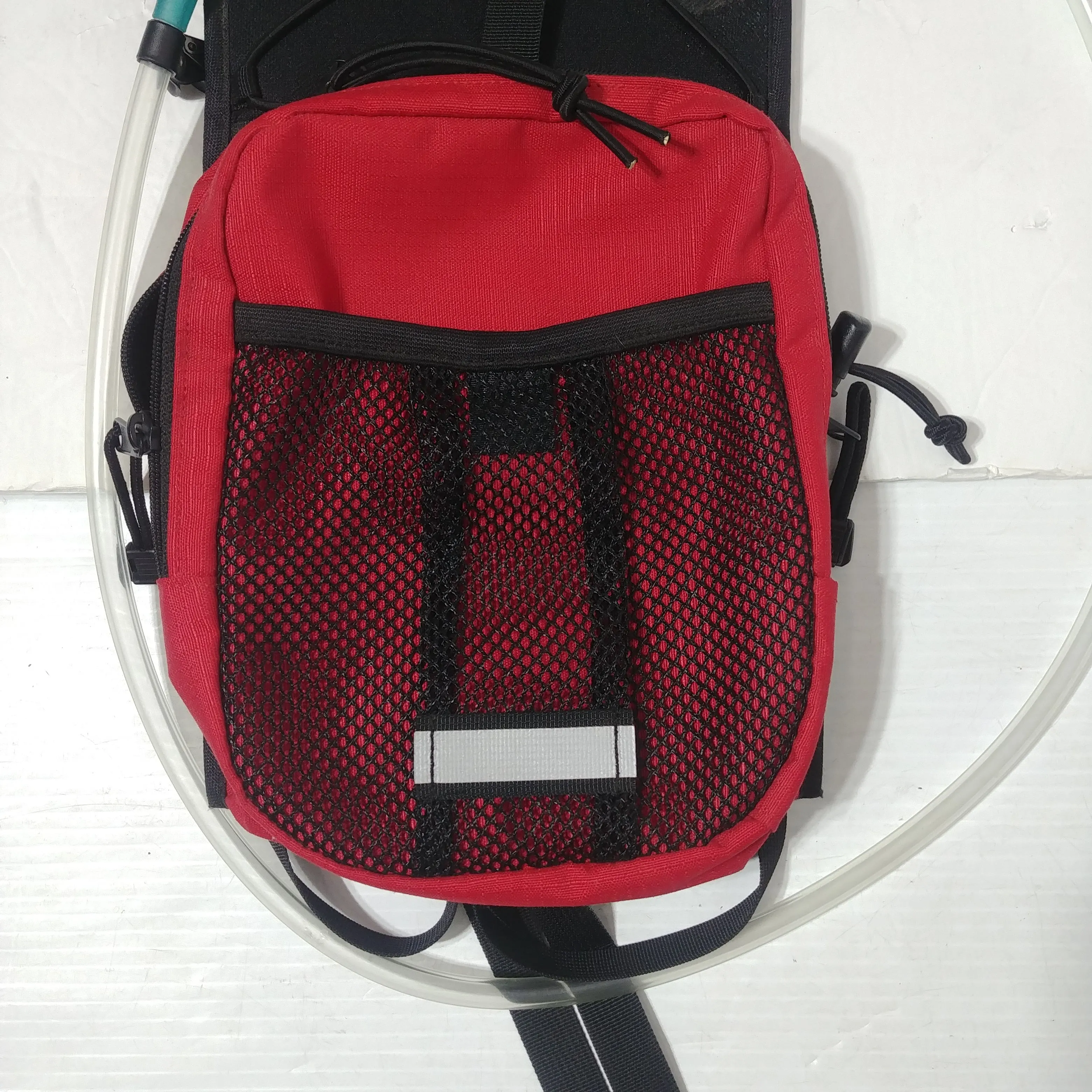 Platypus Hydration Pack w Bladder - Pre-owned - RVZFKJ